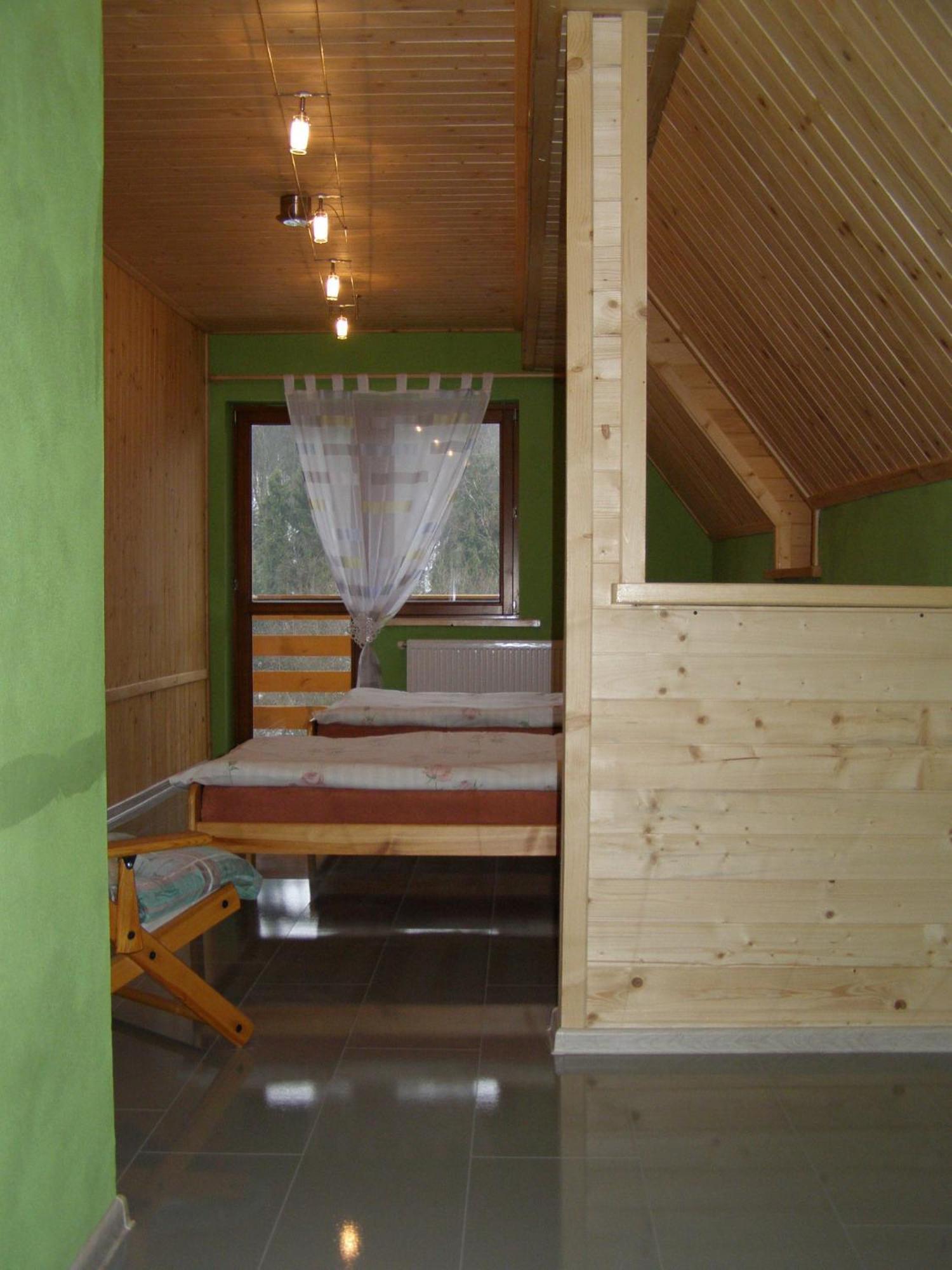 Dom Goscinny Na Skolach กลิตชารุฟ ภายนอก รูปภาพ