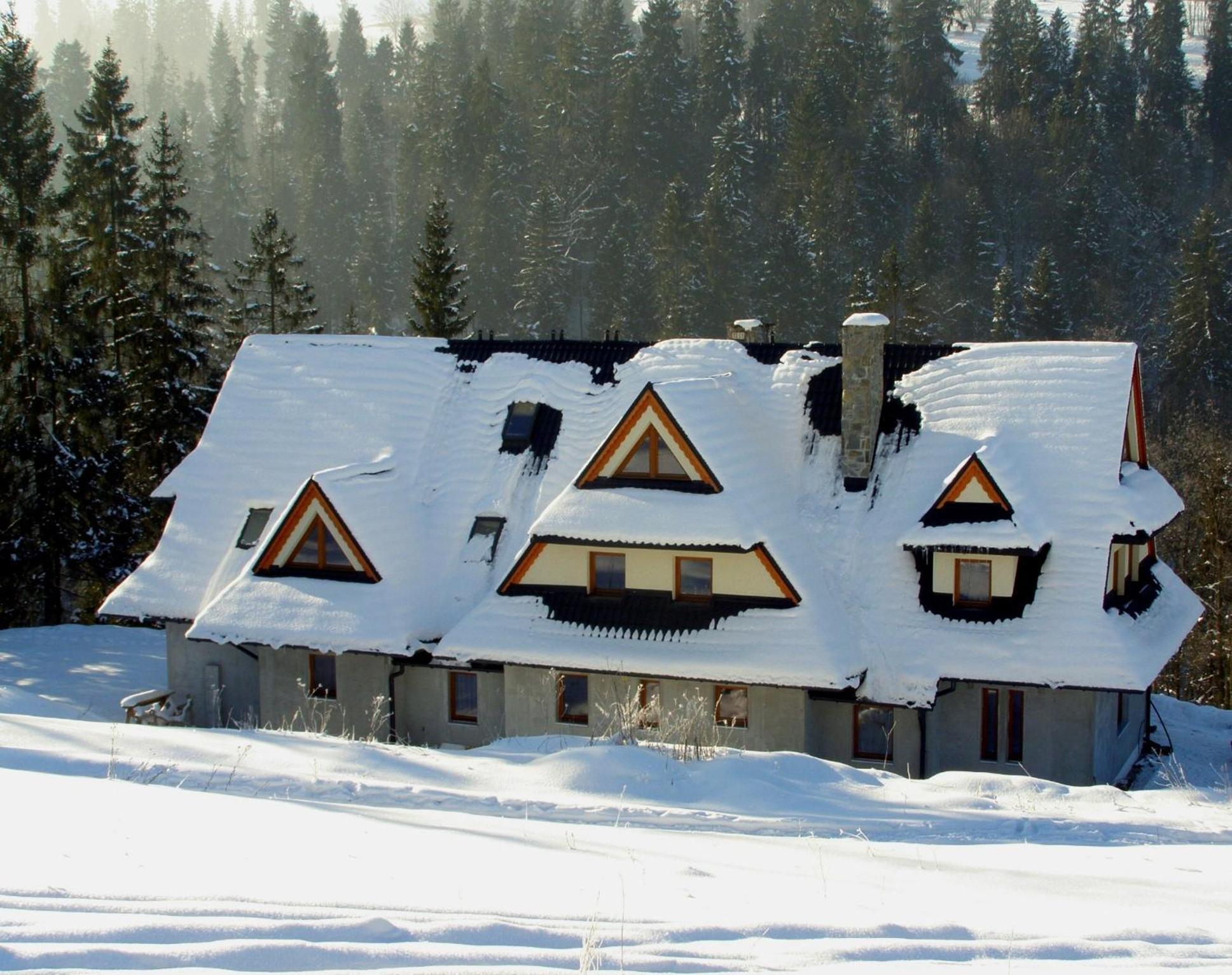 Dom Goscinny Na Skolach กลิตชารุฟ ภายนอก รูปภาพ